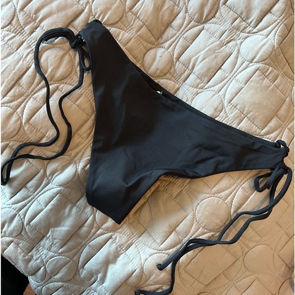 Tavik Bebe Mini Bikini Bottom in Black NWT - Picture 7 of 15
